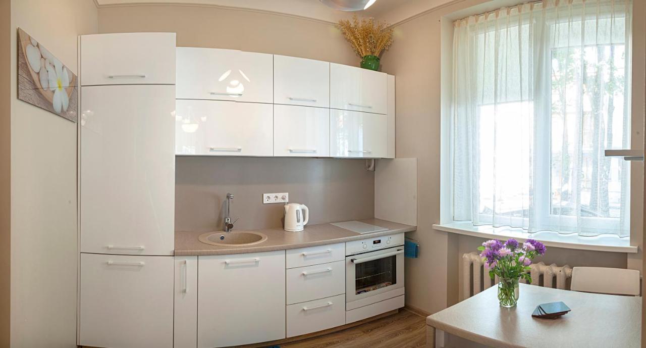 Sauliu Apartamentai ! In The Heart Of Klaipeda Center מראה חיצוני תמונה